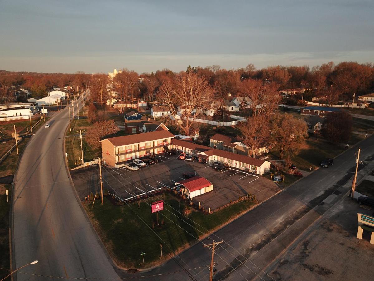 American Inn Washington エクステリア 写真